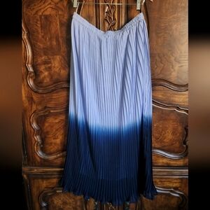 Cupio Blue Gradient Pleated Maxi Skirt Casual Resort